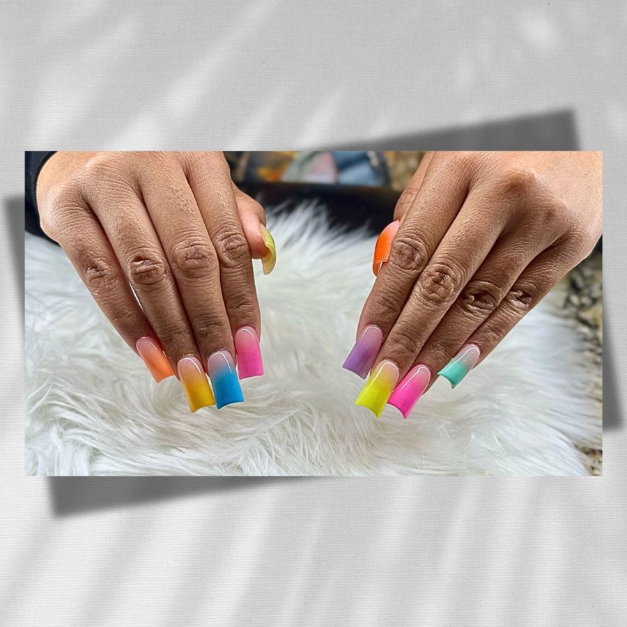 Beautiful Nails Designs | Deluxe Nail Salon & Spa